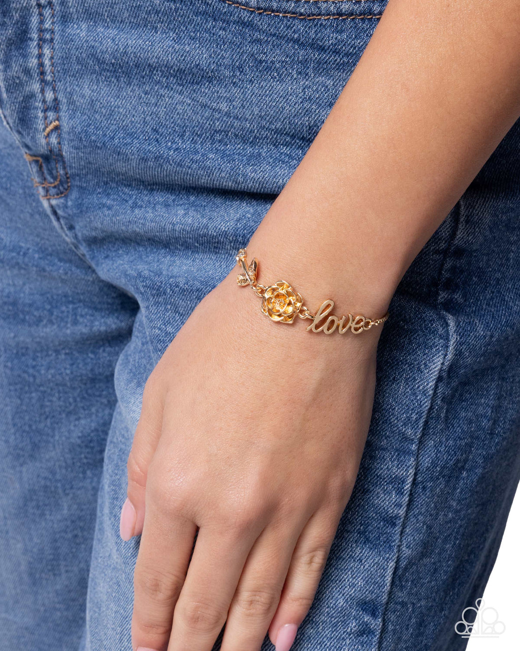 Romantic Runway - Gold